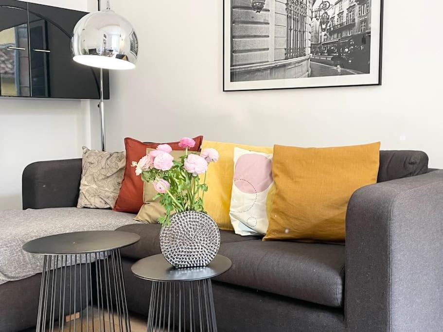 Homelivia, Vieux Nice, Appartement De Charme, Clim Balcon Zewnętrze zdjęcie